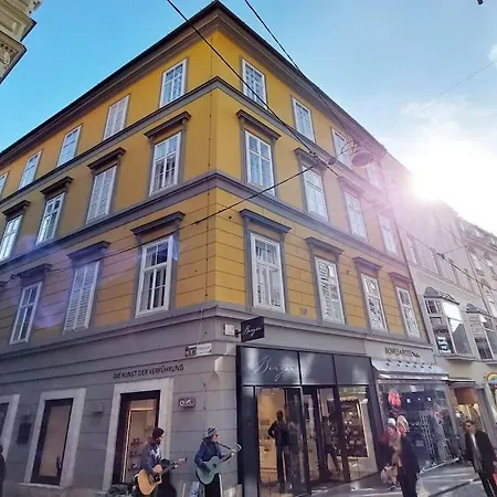Homelystay - Downtown App *