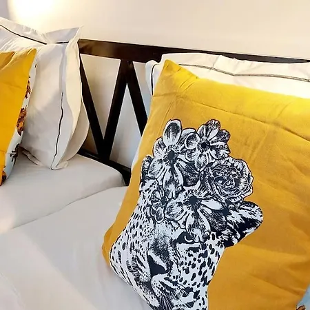 Homelystay - Downtown App Lägenhet *