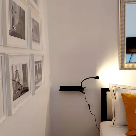 Homelystay - Downtown App * Грац