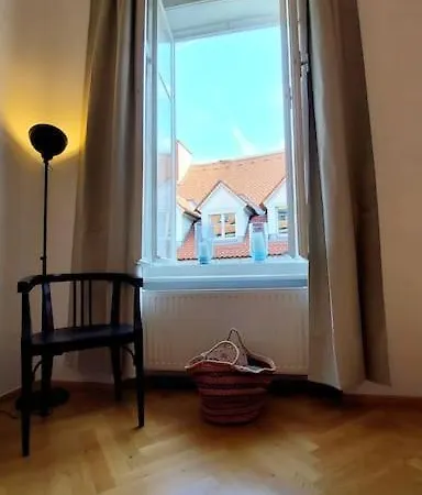 Апартаменты Homelystay - Downtown App Грац