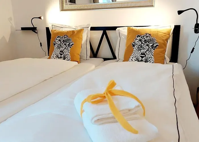 Homelystay - Downtown App Διαμέρισμα *