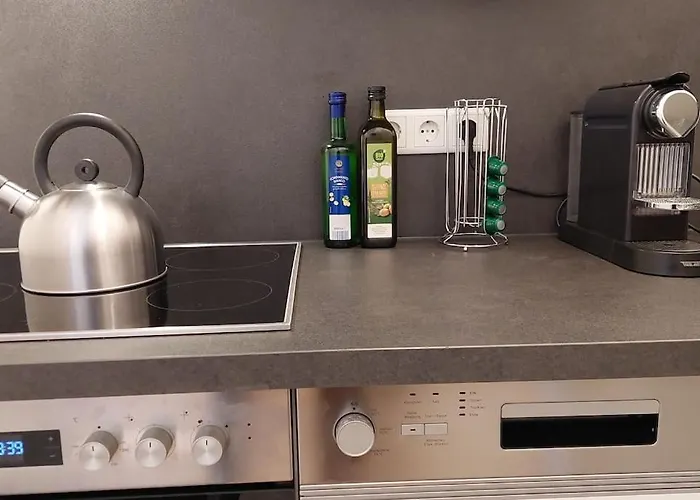 Homelystay - Downtown App *