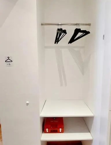 Homelystay - Downtown App *