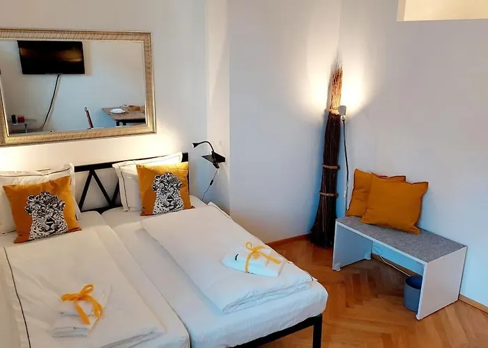 Homelystay - Downtown App Διαμέρισμα *